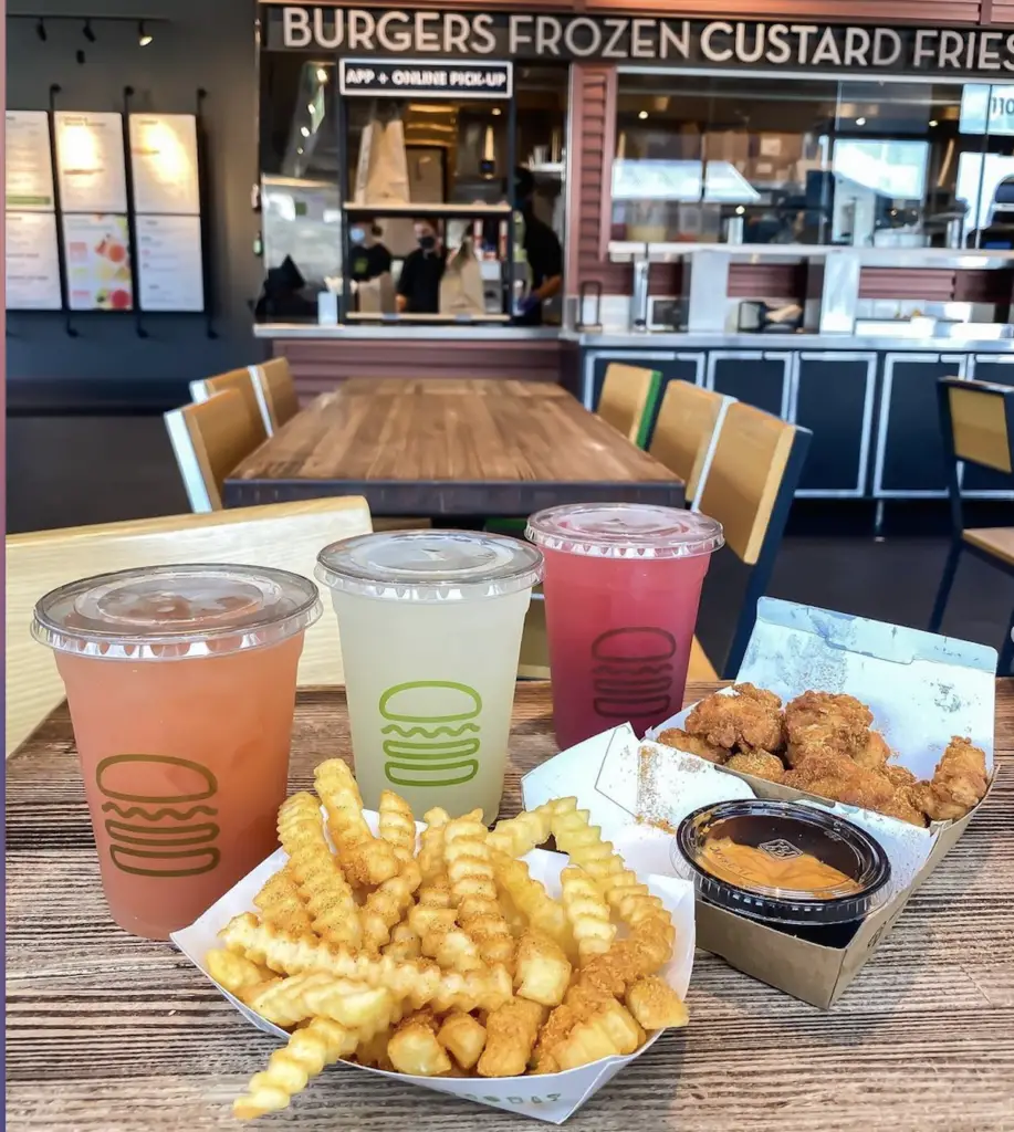 Shake Shack Getting Ready to Open in Lehigh Valley Mall